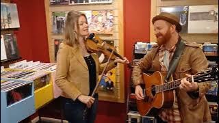 Elizabeth & Jameson - Good Riddance (Time Of Your Life) Green Day Cover