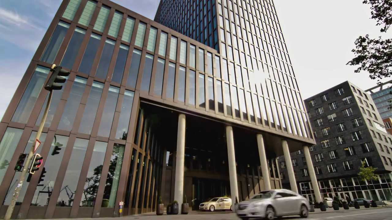 RIVERstyle Perspektiven - Das Empire Riverside Hotel