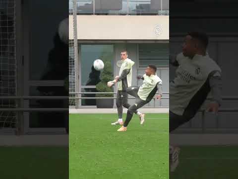 Slow motion goal!💥 (via Realmadrid/X)