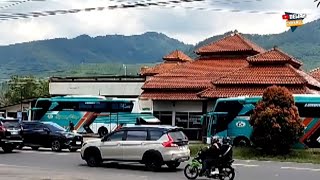 Download Lagu Beginilah suasana rest area bus gapuraning Rahayu RM Genah Rasa 2 Nagreg terbaru ! MP3