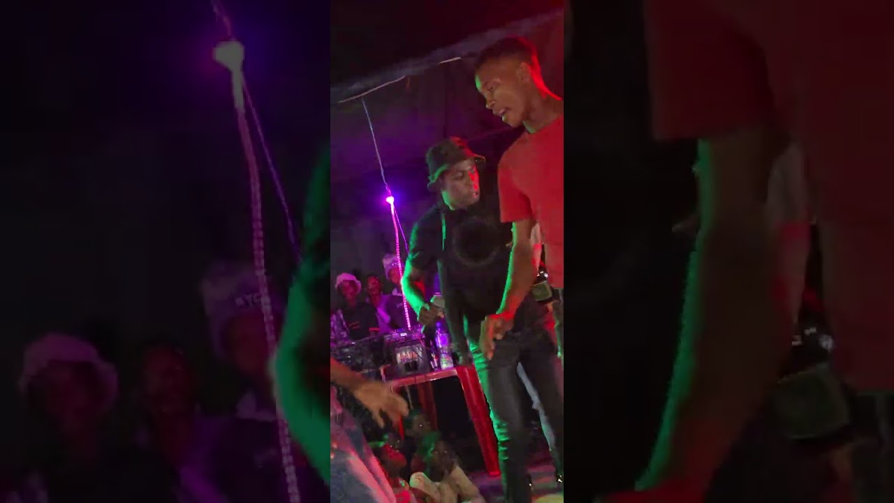 mufosteli[vafana vakuswee performance