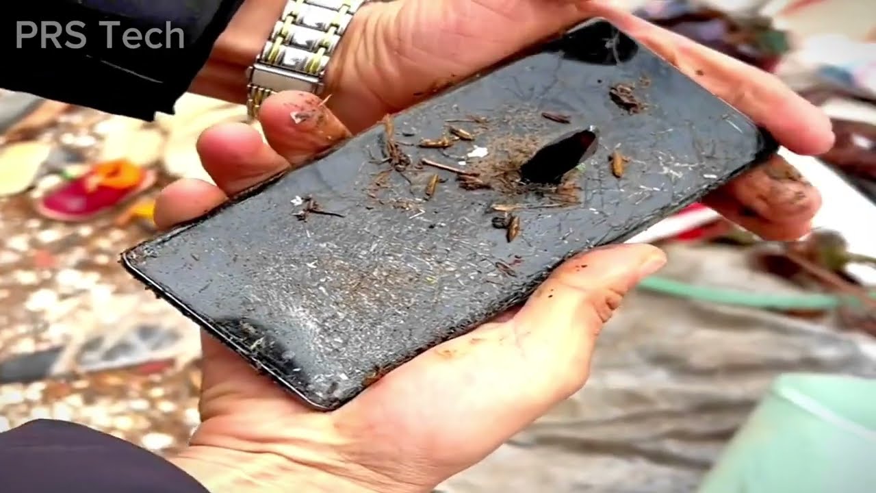 Cell phone buried for four years in Trash pile Spotted in 2024 || Restoration phone from Trash pile