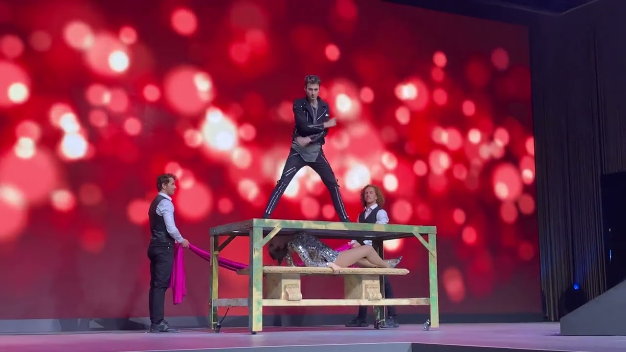 Melting through Steel - André Blake - Magic