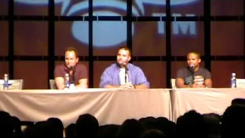 Phoenix comicon panel David Yost Austin St. John Walter Jones 2/7