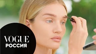 Рози Хантингтон-Уайтли показывает, как освежить лицо при помощи макияжа Рози Хантингтон-Уайтли показывает, как освежить лицо при помощи макияжа