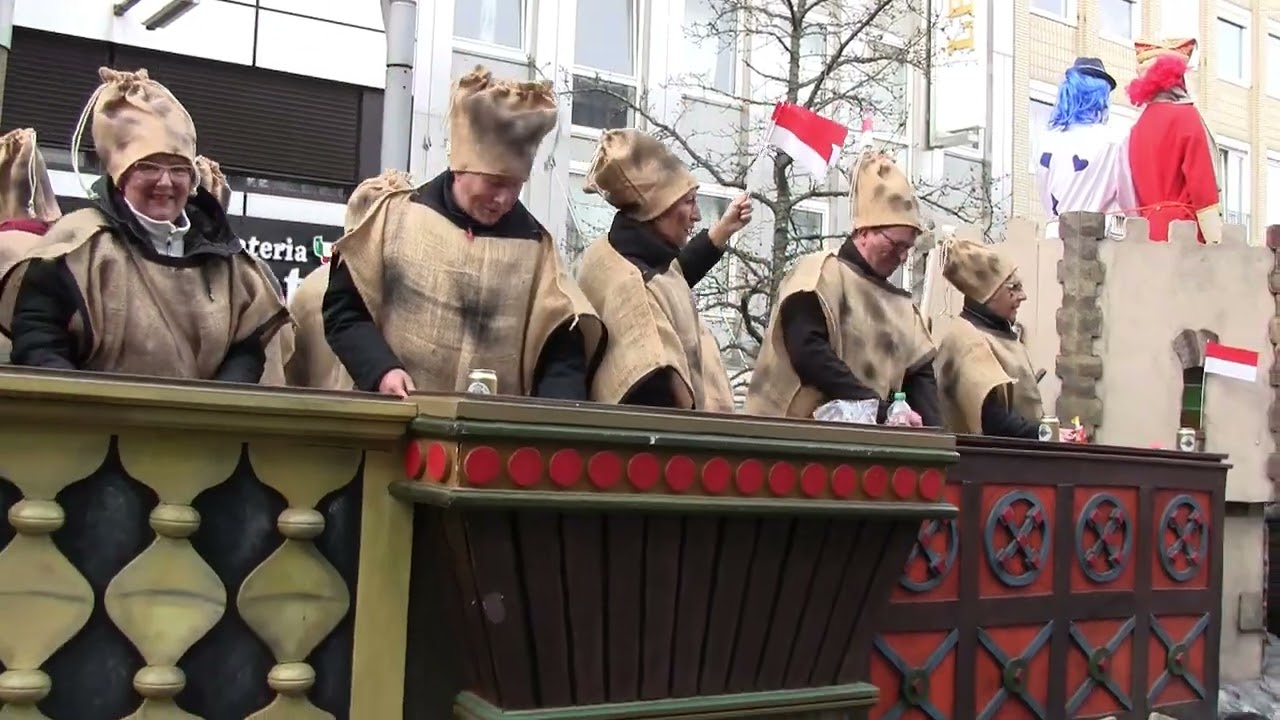 Veilchendienstagszug Mönchengladbach 13.02.2024 Teil 2/7 Hindenburgstraße