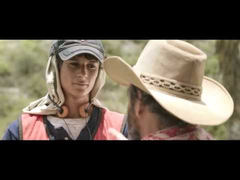 La Delgada Línea Amarilla - Tráiler Oficial