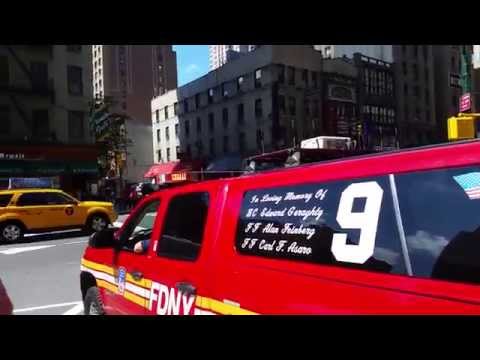 FDNY Engine 54 and Battalion 9 respond to a smoke condition at Box 0945