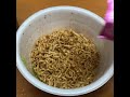 チキンラーメンソース焼きそばをキメるだけの動画