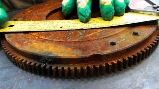 Do not throw away a broken car flywheel. Cool idea for DIY. 5 home ideas