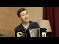 Andrei Serban - Ia mai toarnă un păhărel (cover Gică Petrescu) Online Video