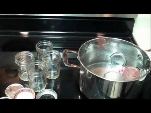 Video: Jak správně sterilizovat sklenice v mikrovlnné troubě
