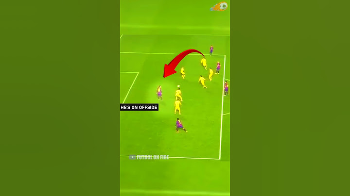 Messi demuestra toda su inteligencia en esta jugada #futbol #messi #shorts