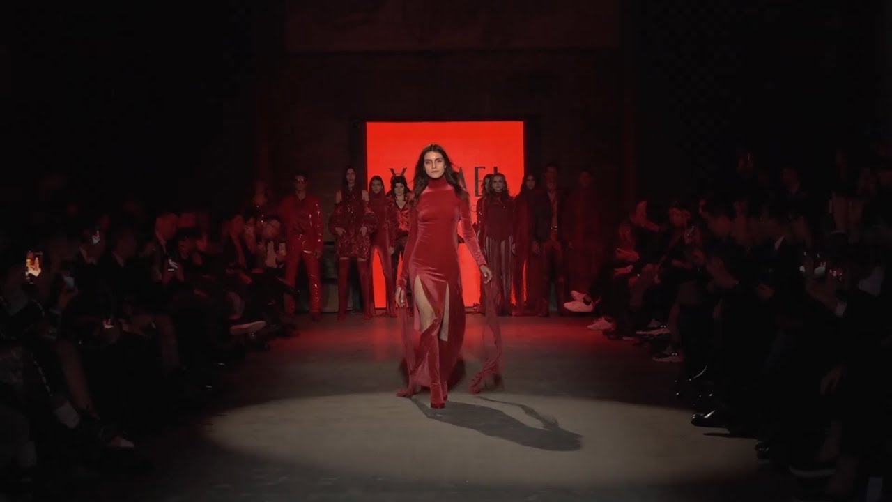 YEZAEL Red Fashion Show guest for Alibaba group + AltaRoma