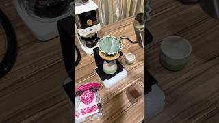 Pour, sip, repeat. #homebrewer #coffeelover #pourovercoffee