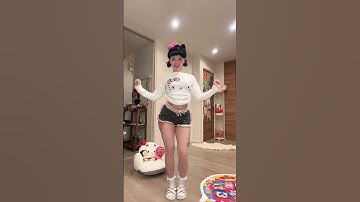 My Robot Dance❤️😊🤖#dance #robot #robotdance #ロボット #ダンス #ロボットダンス #babyslow #dollgirl