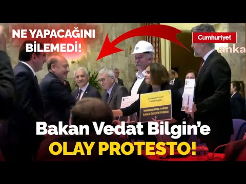 Bakan Vedat Bilgin'e olay protesto: Bilgin ne yapacağını bilemedi