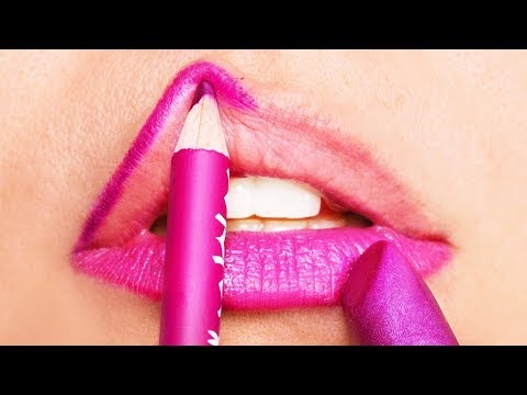 22 MAKEUP UND