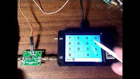 tinySA measuring an amplifier