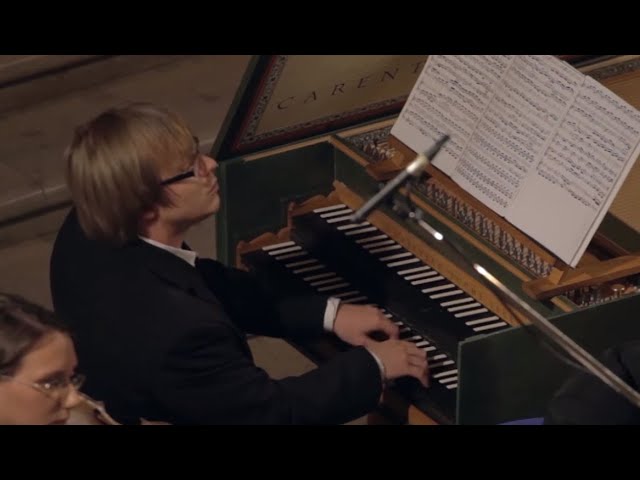 J. S. Bach - Harpsichord Concerto No. 1 in D minor BWV 1052, 1. Allegro,  Marcin Swiatkiewicz - YouTube