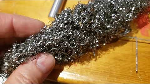 Scratchbuilding a Realistic HO scale chain link fence topped with razor wire!