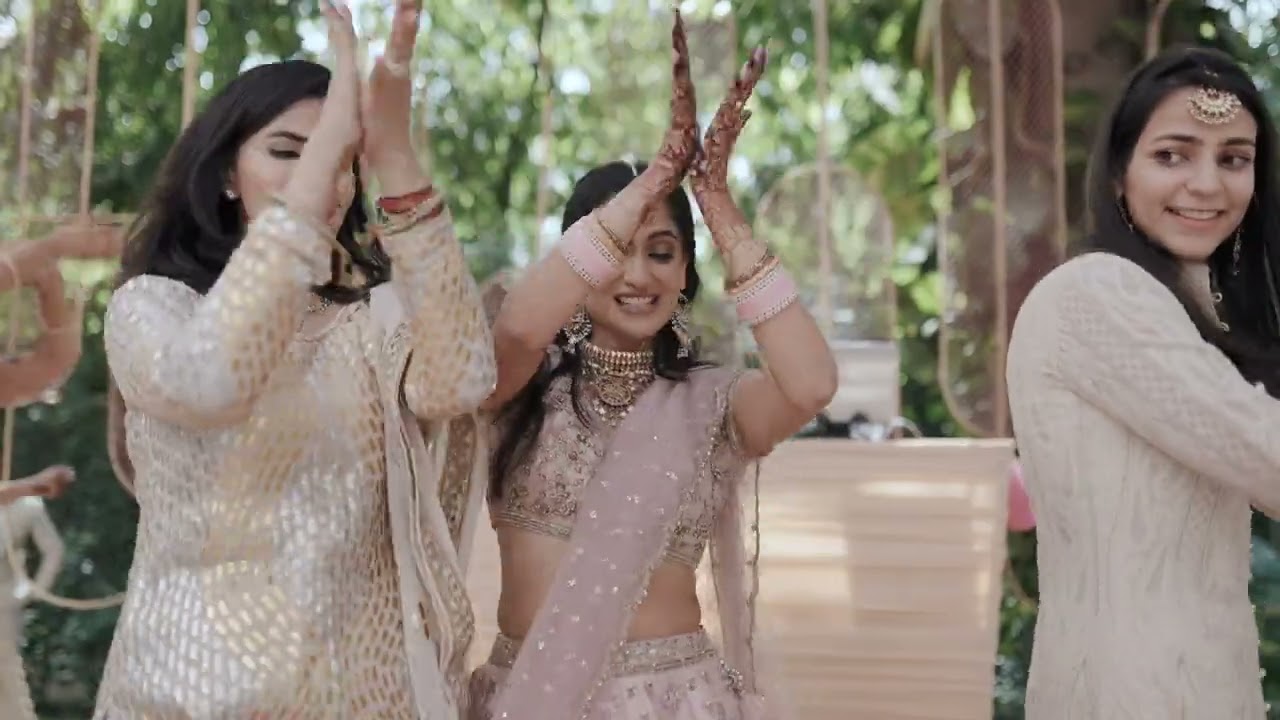 THE MOST EPIC BRIDESMAID DANCE PERFORMANCE | SAJNA JI | DIN SHAGNA DA |  UTSAVKIKAMNAPURIHUI
