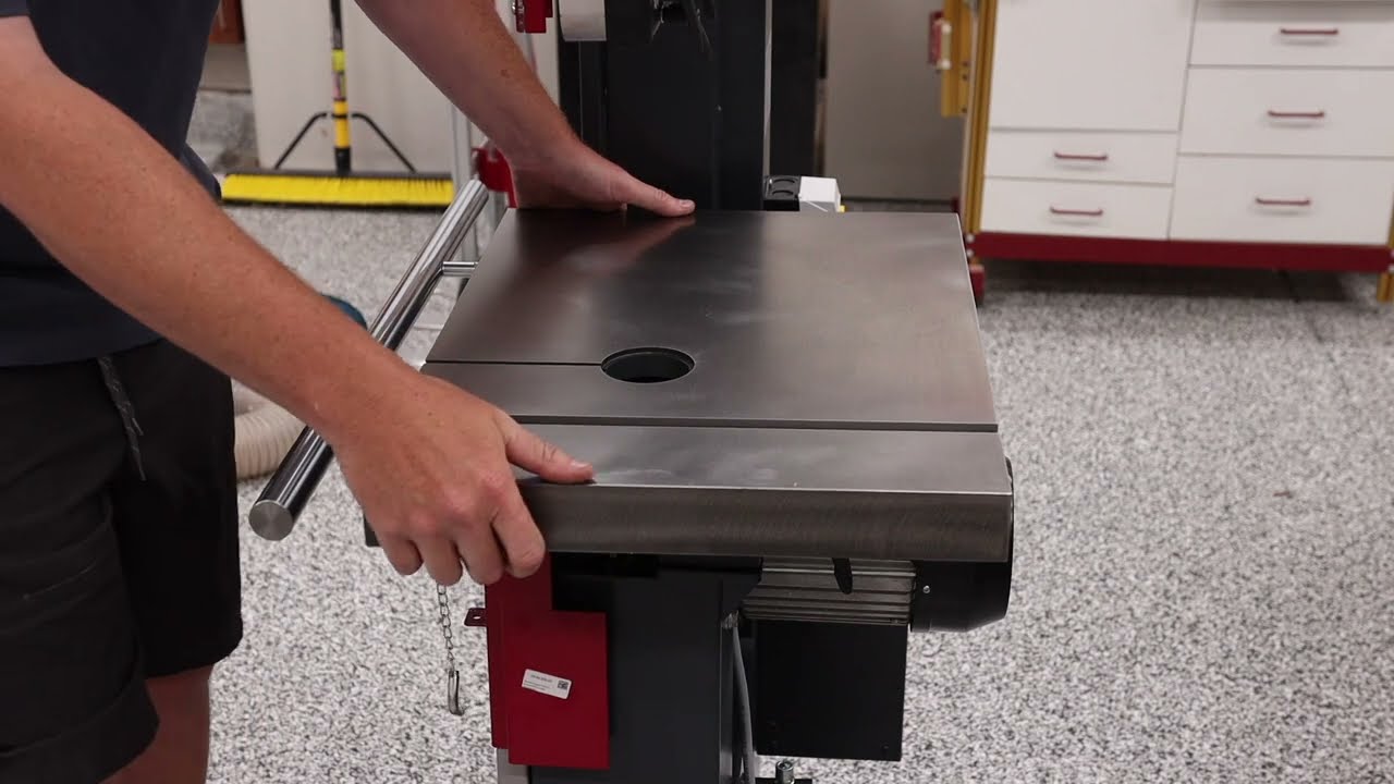 I sold my bandsaw for this - Hammer N4400 Assembly