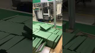 Assembly of luxury gift boxes