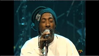 Ijahman Levi - Bob And Friends Over There ( Live Marseille 2002 )