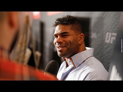 UFC 218: Alistair Overeem Questions Francis Ngannou's Age, Wants To See Birth Certificate