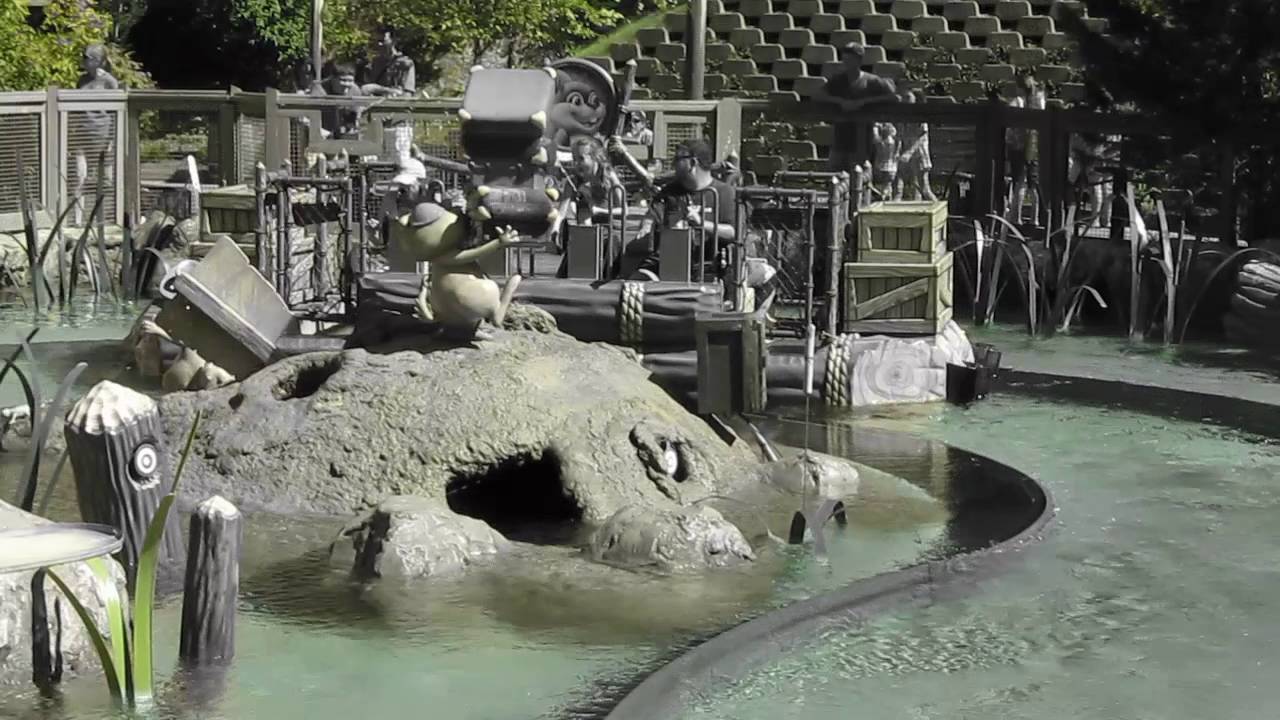 Dollywood river battle