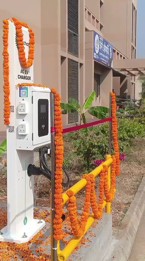 EzyCharge and IIT भिलाई - साझेदारी, जो स्वच्छ और स्मार्ट मोबिलिटी की दिशा में एक महत्वपूर्ण पहल है।