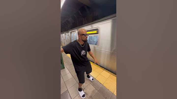Fermo la Metro di New York con le mani 🙌 #shorts #viral #subscribe #reels #trendingshorts #subway