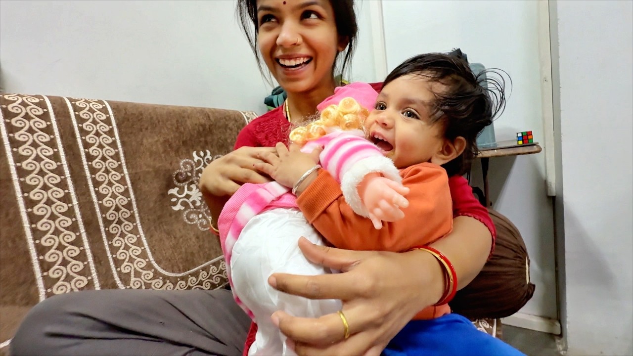 Aviika Ko Bolne Wali Doll La De 😍