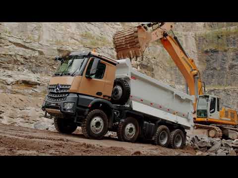 Mercedes-Benz apresenta o Arocs 8x4 voltado à mineração