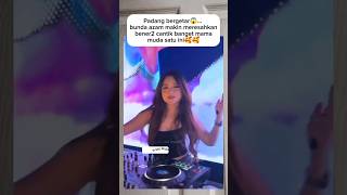 Penampilan Ka Nathalie Holscher Di Padang