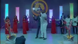 ALI MUKHWANA -UTUKUFU LIVE(DINE WITH THE KING DINNER CONCERT 2021) ft.David Kasika|GospelKingsBand