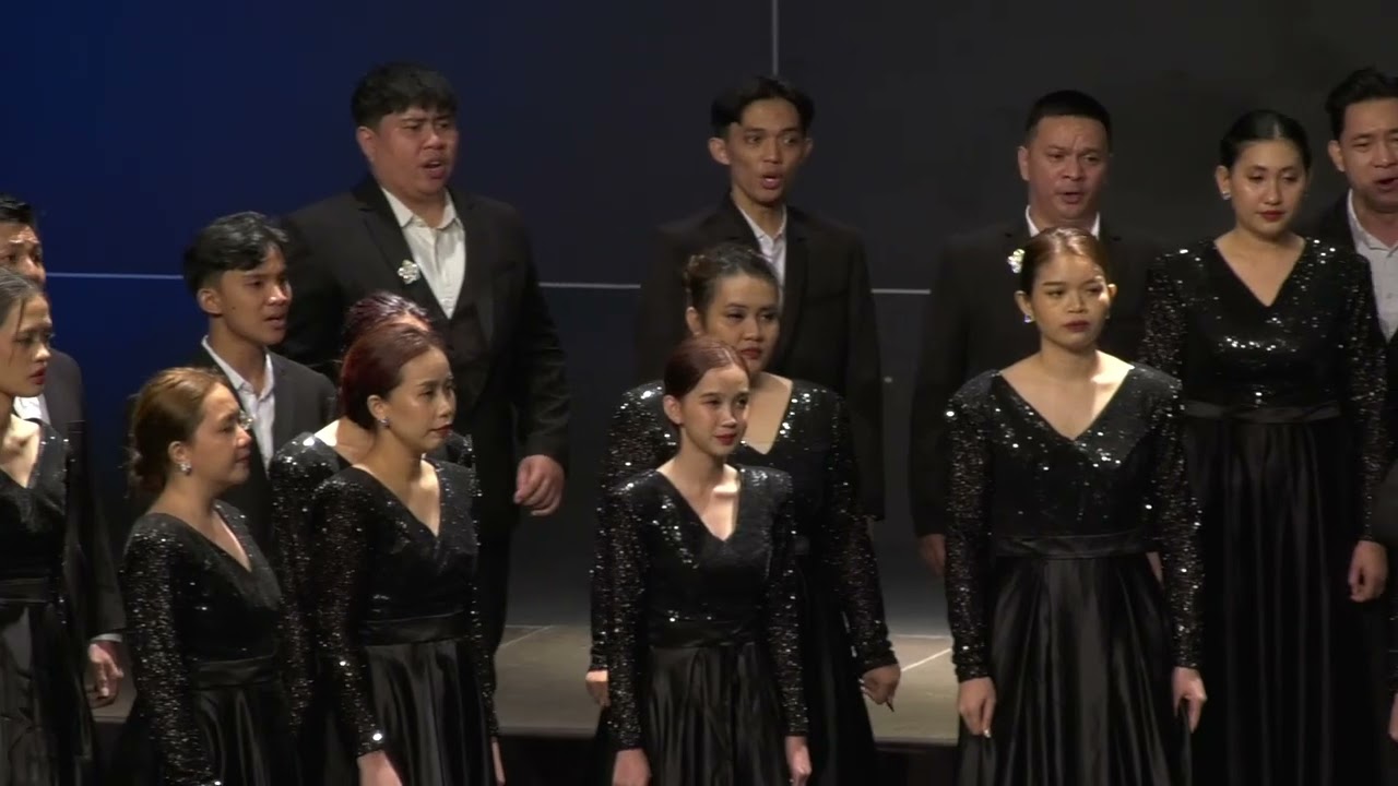 CHRISTI MUTTER, Z. Randall Stroope - MANADO CATHOLIC CHOIR - YouTube