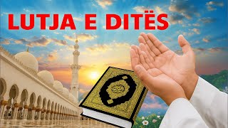 Download Lagu Lutja e ditës së hënë MP3