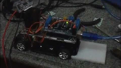 Carrinho controlado por arduino Parte I