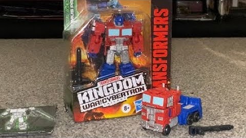 Transformers war for cybertron kingdom core class Optimus prime review Wfc generations G1 comparison