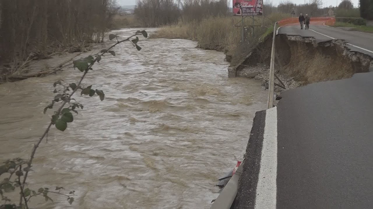 FRANE E SMOTTAMENTI PREOCCUPANO ZUMPANO