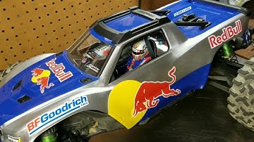 Traxxas Maxx Custom Red Bull Body