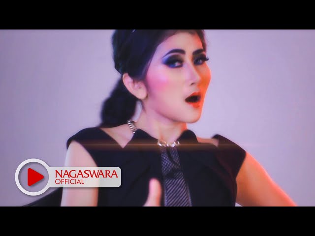 Ratu Idola - Dibalas Dusta - Official Music Video - NAGASWARA class=