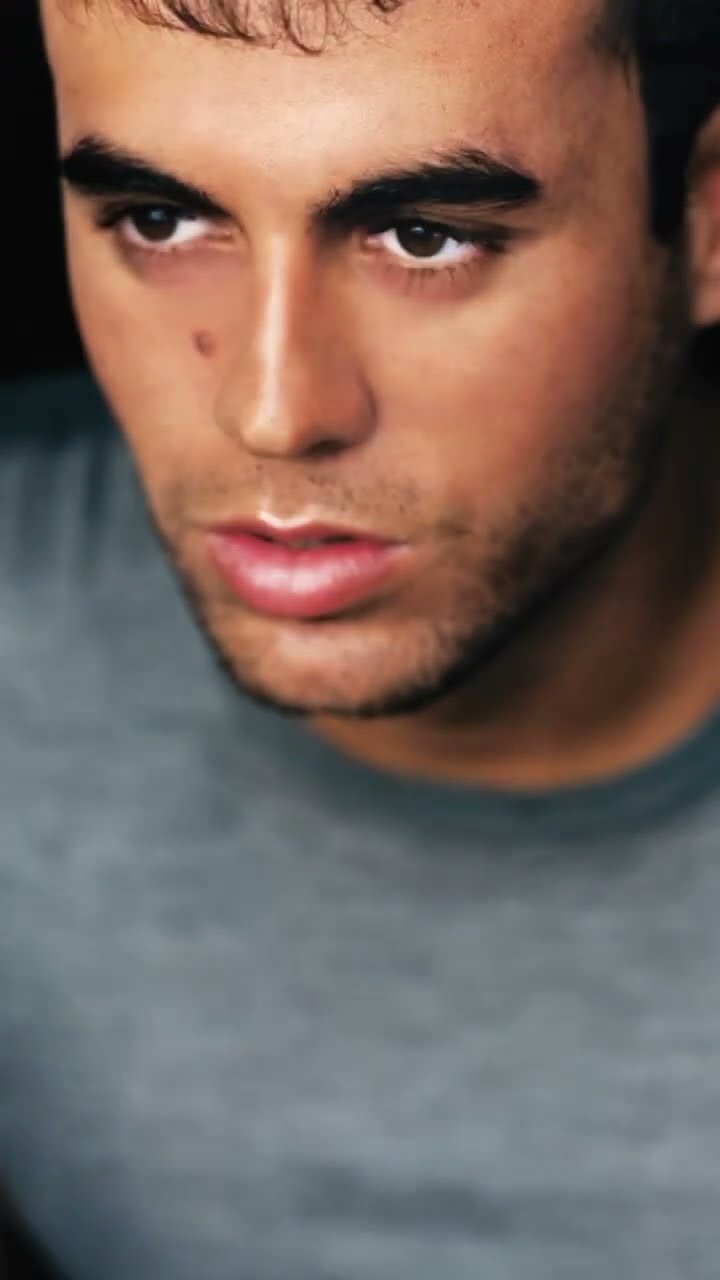 Today is the anniversary of the “Enrique” album!!! Let’s go back to 1999…