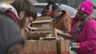 Amid Mounting Need, Federal Workers Go To Maryland Food Bank