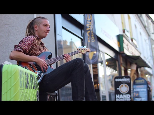 Dr Funk Drop D Marcus Miller Inspired 🎸Amazing Bass from the Street Sessions Performance 📍Newquay class=