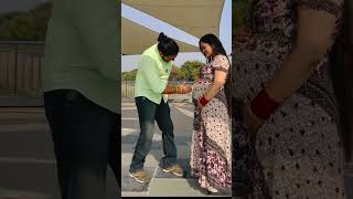 Our little joy of bundle is coming soon guys 🧿😍😍 pray for us #shefalithakur #pregnancy #love