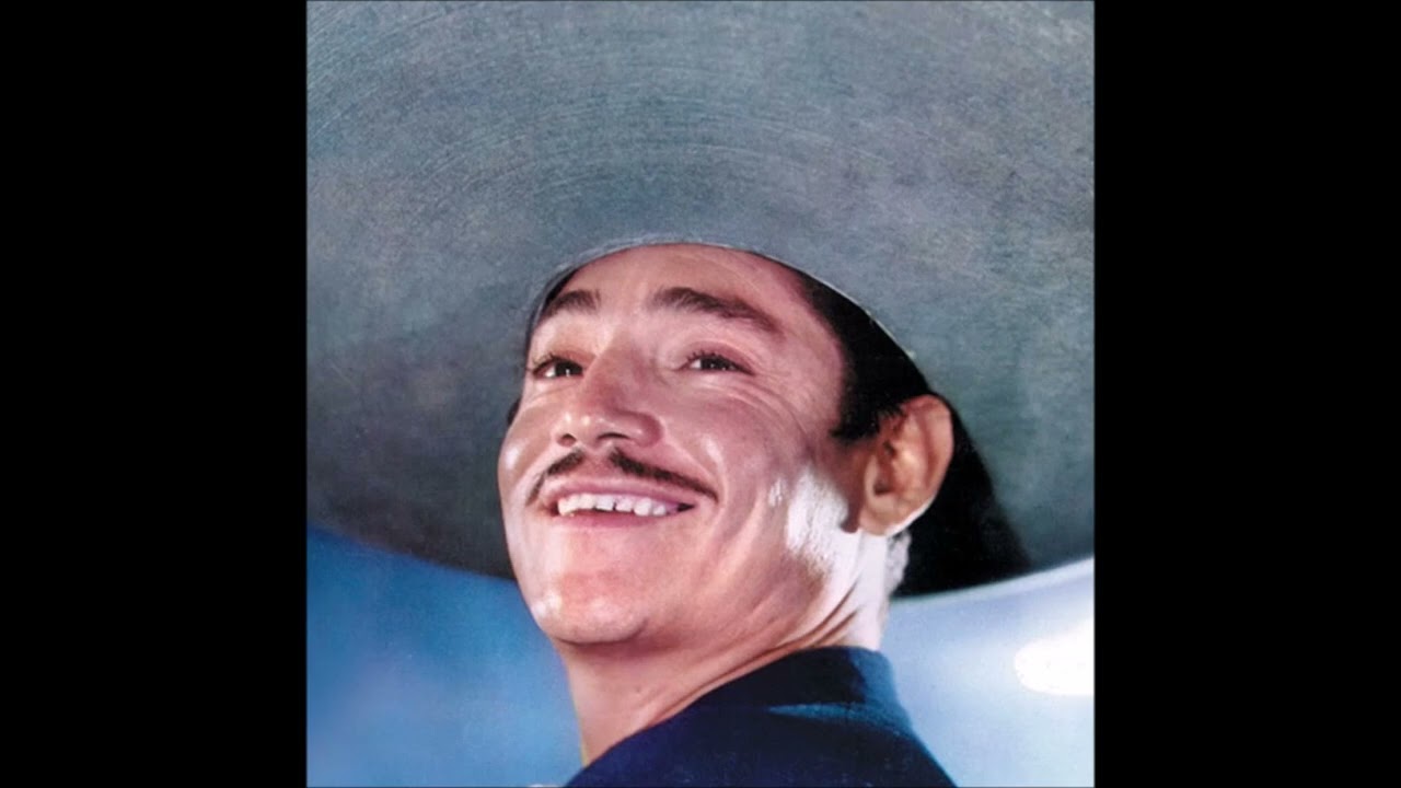 media vuelta javier solis YouTube