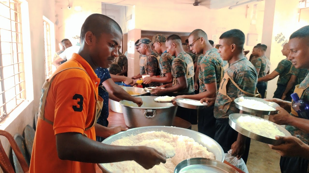 🍱🍛🥰POLICE TRAINING SCHOOL... MESS🥰🍛🍱. #PTS SALUA#wbp #motivationalvideo #pts #police